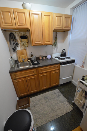 Kitchen - Large Studio Available 9/1/26! *CONTACT NOAH 603-470-8181 Apartments