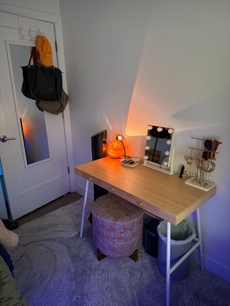 Bedroom - College house close to campus