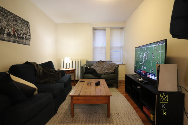 Living Room - Available 9/1/25 - Spacious Brownstone in Coolidge Corner! H/HW Included, Laundry in Building Apartments