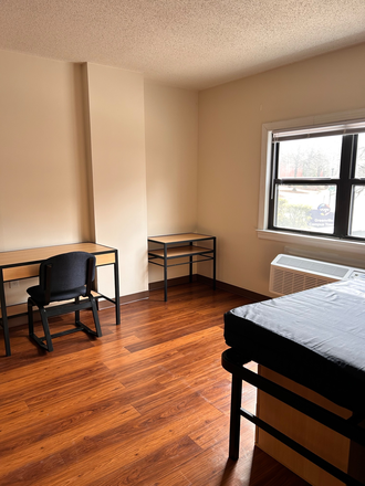 Bedroom - STUDIO APARTMENT - $900 BONUS - Lease Takeover ASAP (YUGO)