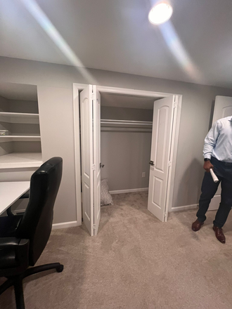 Bedroom #5 - 4 Bed in a Fully Furnished 5 bed Home (15 min walk from UMD)