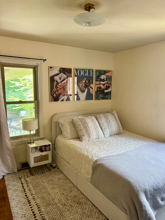 Bedroom - Furnished Room in House - Spring (+ summer optional) Sublet 3 blocks from Campus