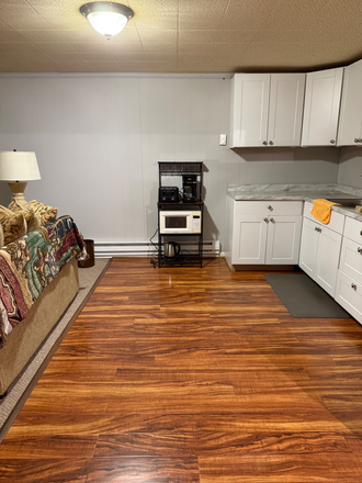 Kitchen - Basement apartment close to campus
