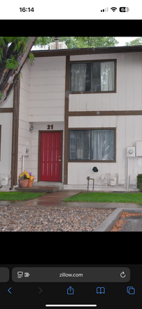 View from parking lot - Townhome Room for rent