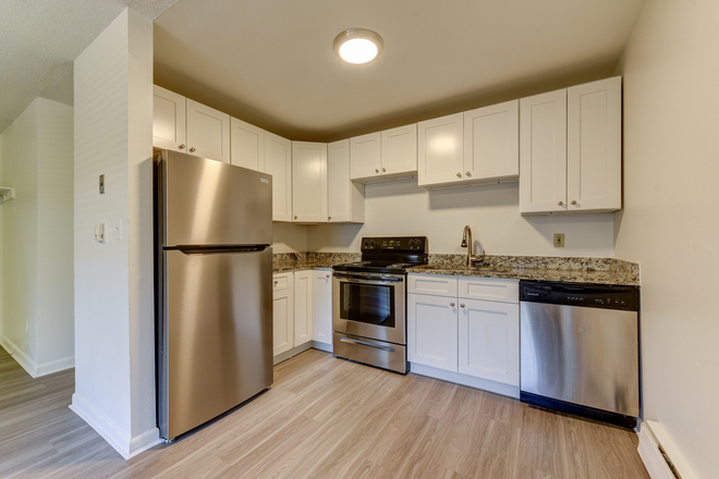  - 3220 Madison Ave