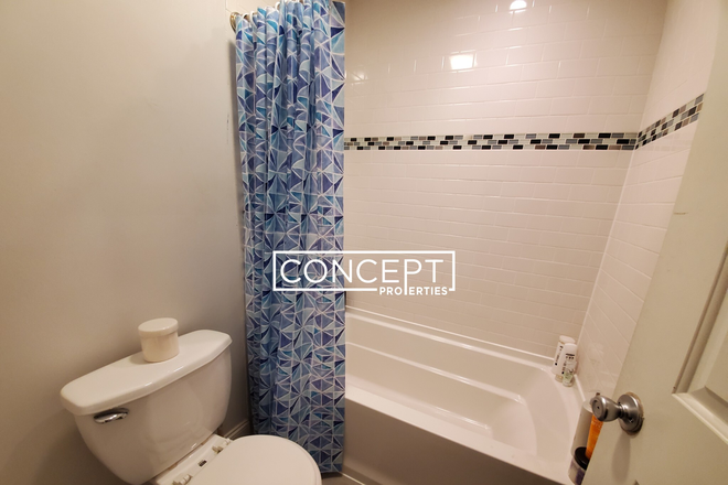 998 Tremont #1 - [9.1.2026] Huge duplex 6 beds/3 baths near Northeastern [South end] Apartments