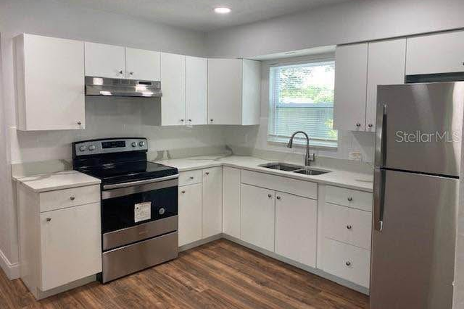 Kitchen - Furnished Bedroom in Chill Central St. Pete House – $900/mo