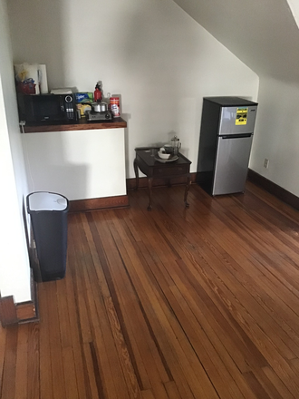 Kitchenette refridge, microwave, cooking utensils - 3rd Floor/Studio Apt. University Circle/Case Campus
