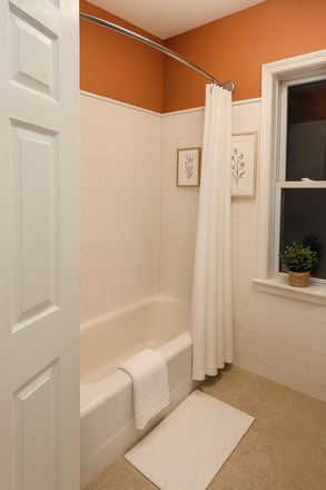 Bathroom - 1BR apt-North Warren St-Trenton