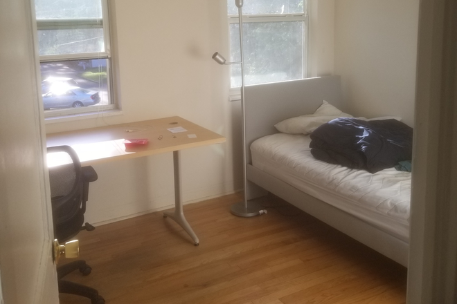 Bedroom - Room for rent, $560 a month Apartments