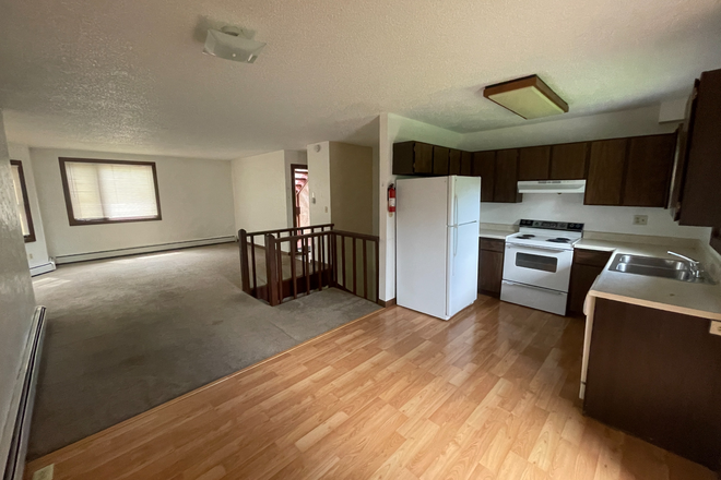 1 - AVAILABLE 4/18: 3030 Folsom St #B Apartments