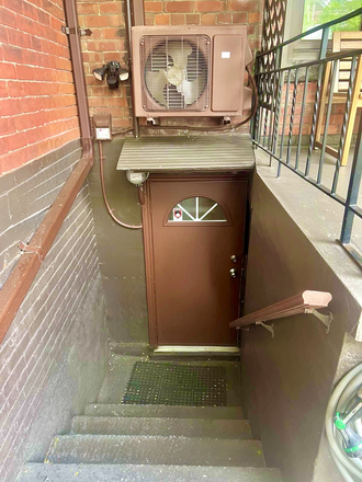 Apartment Entrance - Cozy Furnished 1-Bedroom Basement Apartment in Seaton Village