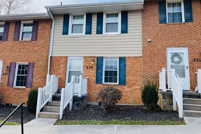 Photo - 2 Bedroom, 1.5 Bath Townhouse