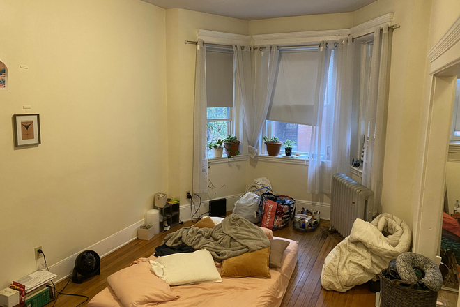 Bedroom - FENWAY STUDIO NORWAY ST ***AUGUST 1ST** NO FEE