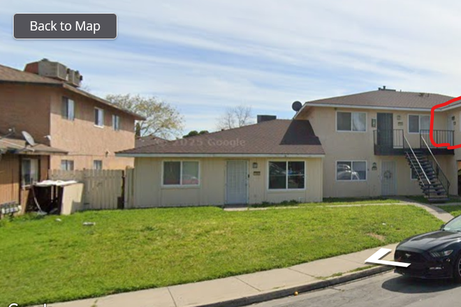 outside - 2 bedroom, 2 bath apartment in northwest Merced