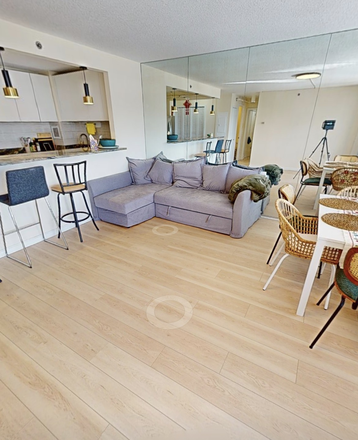 2 - Beautiful condo in elevator building between Harvard & Central.