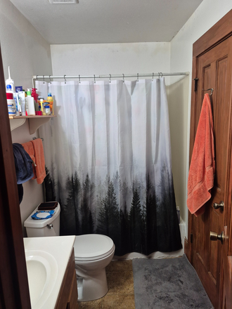 shared bath - It's an appartment Apartments