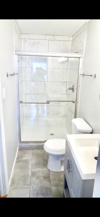 Bathroom - 2 rooms available in a newly renovated 4 bed / 2 bath near UIC– move in July 1