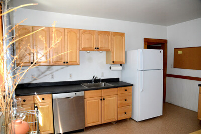 kitchen - Adams Terrace Apartments