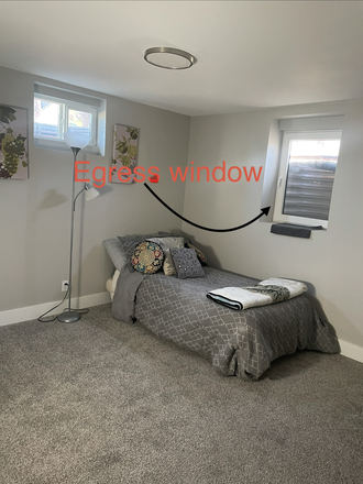 Bedroom - Comfy bedroom in quiet household