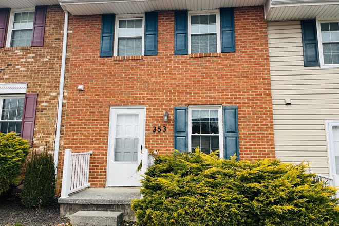Photo - 2 Bedroom, 1.5 Townhouse