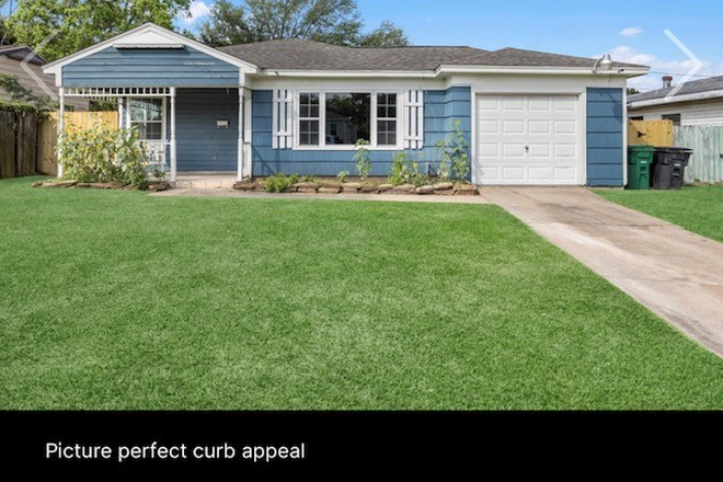 The curb - Recently updated and ready for move in
