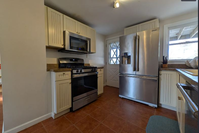 Kitchen Area - Huckleberry Trail Home