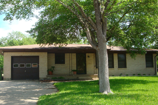 Front of the house - Single family home