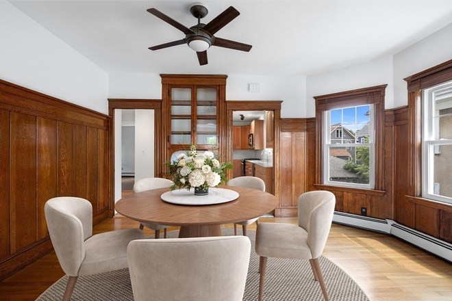 Living/dinning room - Must See: Nice bedrooms in an updated gorgeous 6-BR apartment the Sought-after Tufts Neighborhood