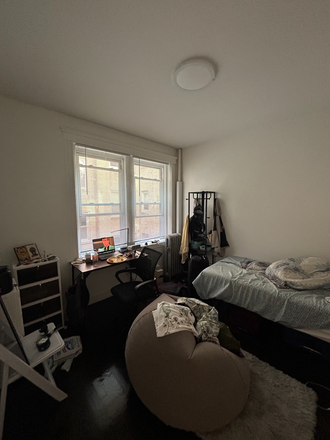 Bedroom - 3 Bed Available 9/1/25! *CONTACT NOAH 603-470-8181* Apartments