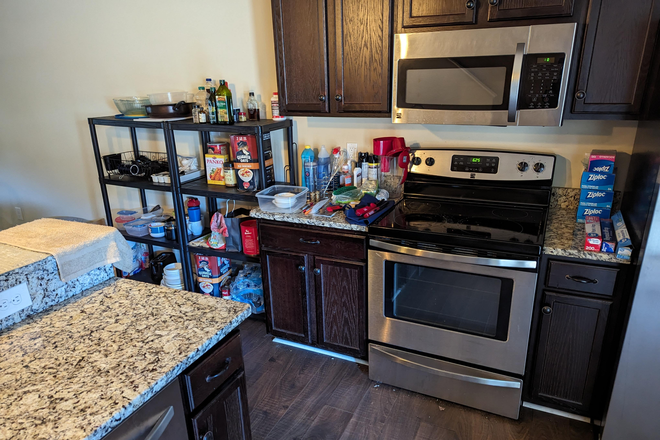 Kitchen - Cornerstone Townhouse