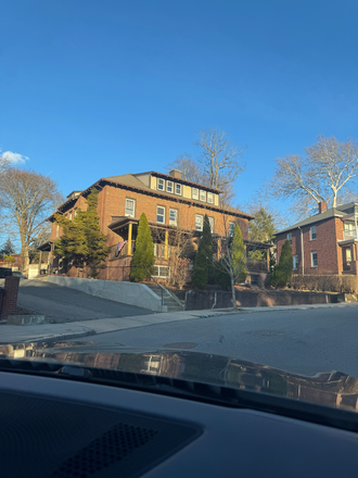 Street View - 62 Kirkwood Top Floor Room SUMMER SUBLET - Shared House