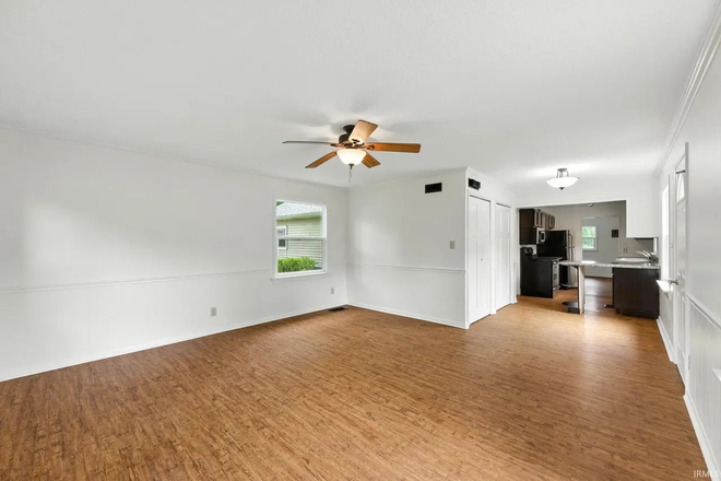 Back room, off kitchen - Cute Grant Street Home, close to schools and campus, available NOW