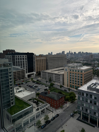 View from bedroom - The Essential - 1 female in furnished 2br,2ba, 3/21-5/31 Apartments