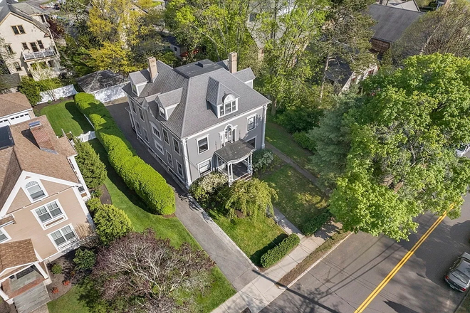 Aerial view - Elegant, spacious, art-filled Cambridge/Boston home. Absolutely stunning!