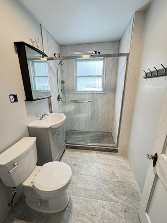 Updated Bathroom - SPRING SUBLET AVAILABLE - UPDATED HOUSE IN GREAT LOCATION