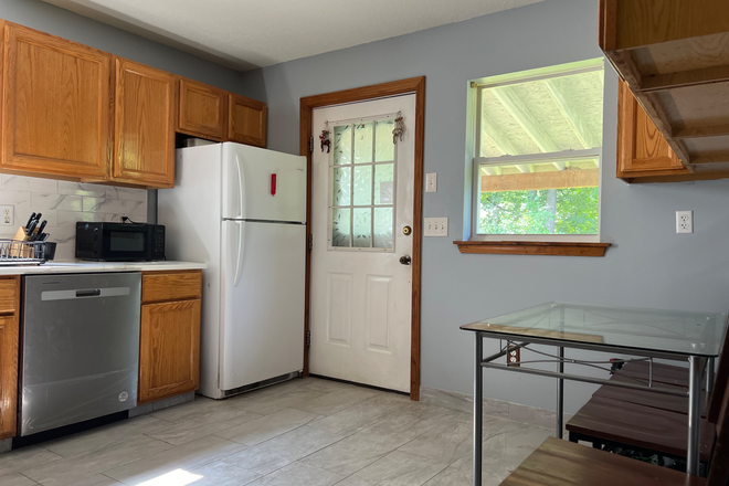 Kitchen - Fully furnished 4/5 Bedroom and two full bath house with solar installed