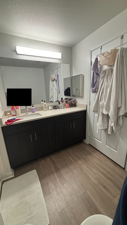 bathroom - bedroom + bathroom, close to campus, furnished, gym, study rooms, washer/dryer/dishwasher in unit
