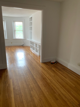 Call NOW for showings! 617-236-8600 - HUNTINGTON AVE - *NO FEE* CUTE 1ST FLR 1BR/1BA BY MBTA AVAIL *9/1/2026* W/ H&HW INC, LNDRY IN BLDNG Apartments