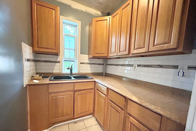 Kitchen 2 - 14 Batchelder St., #1, Boston, MA 02125 (Dorchester) Apartments