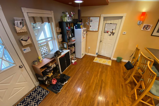 front door area - Union Square, 1Bd in a 3Bd/2Ba Sunny Apartment