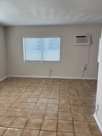 Living Room - 1258 Riviera Isles #2 Apartments