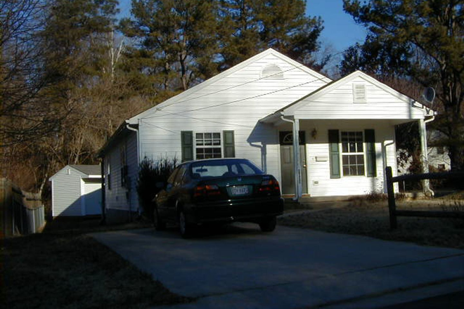  - 1625 Center Avenue