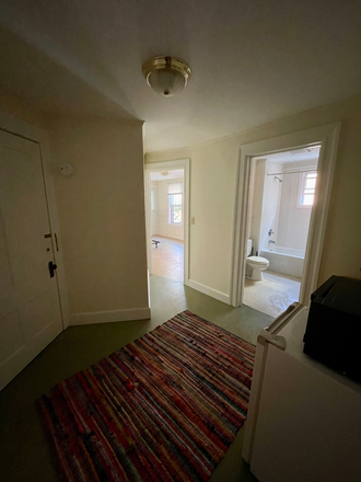 Hallway - 1 Bedroom with Private Bathroom and Entrance in Downtown Northampton Apartments