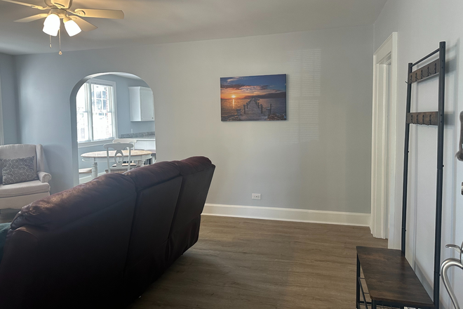 Entry/drop zone - Enjoy some space and privacy at the Randall home