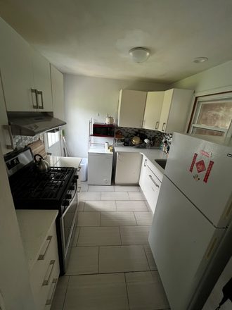 Kitchen - Student Housing near UmassD main campus House