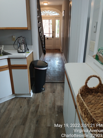 Foyer Entry - 2026-2027 School Year 403 14th ST NW 8 bdrm/3.5 bath