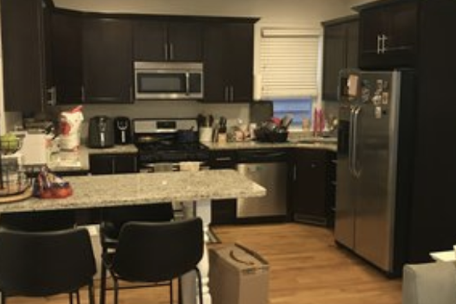 living - UPDATED 3 BED/2 BATH AVAILABLE 9/1/26! NO BROKER FEE!