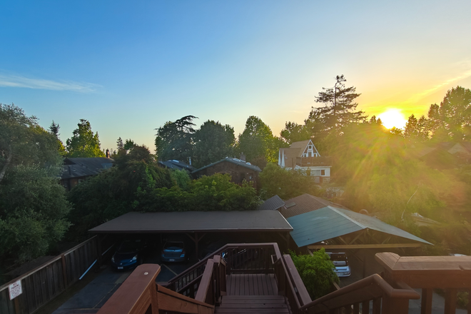 Sunset View from Balcony - Room available in 3-Bed | 1-Bath Elmwood Duplex