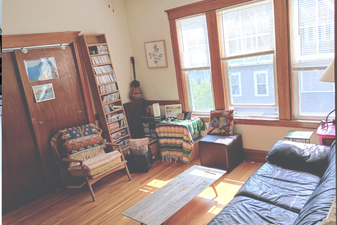 Living Room - ROOM AVAILABLE MAY 12 or JUNE 1 • $1,100 utilities + net included/CONTACT VIA TEXT 857 919-6040 Apartments